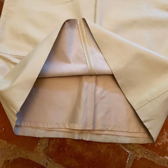 Vintage Banana Republic Bone Leather Skirt SIZE 0 - Picture 4 of 6